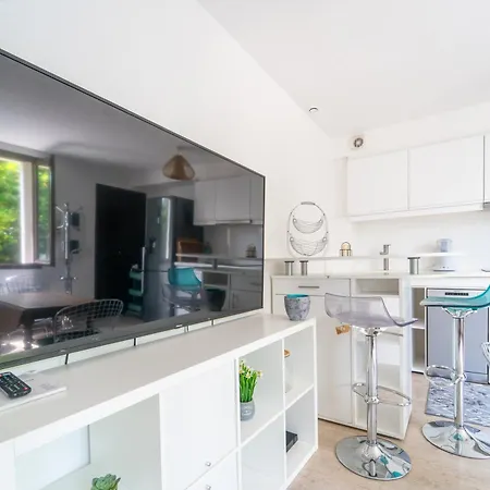 Le Duplex De Drancy - Appt 5P A 25 Min De Paris Apartment Exterior photo