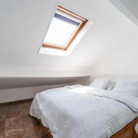 Le Duplex De Drancy - Appt 5P A 25 Min De Paris Apartment Exterior photo
