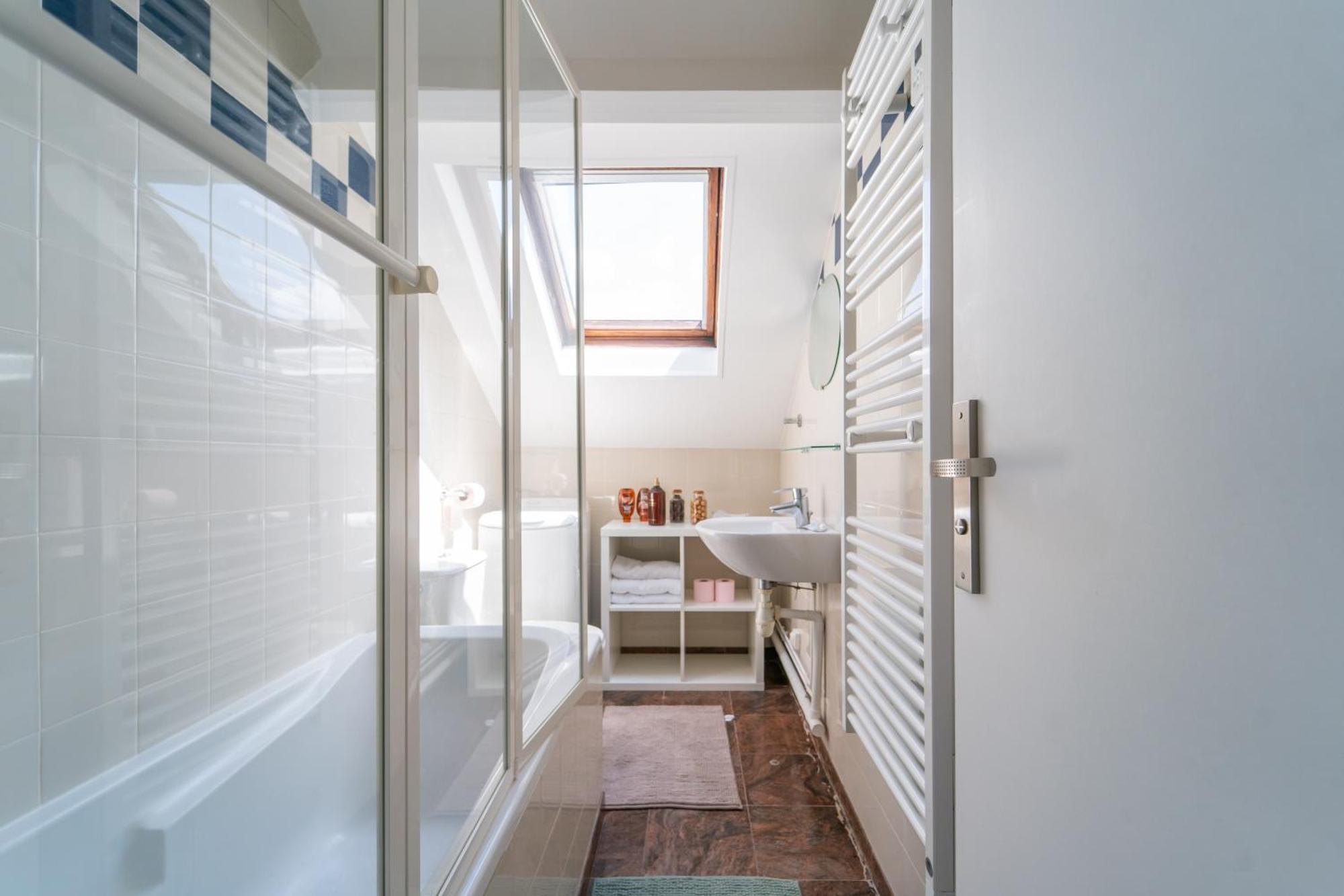 Apartment Le Duplex De - Appt 5p A 25 Min De Paris Drancy