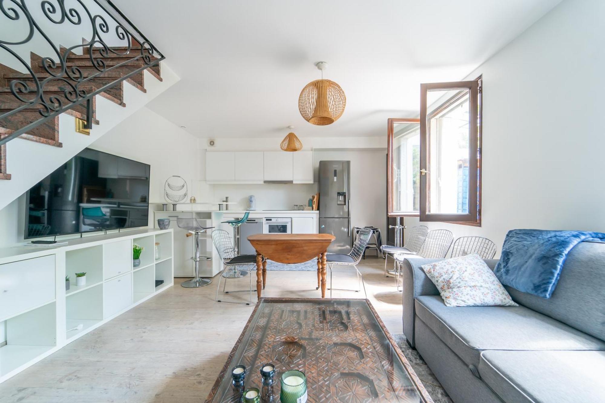 Apartment Le Duplex De - Appt 5p A 25 Min De Paris Drancy